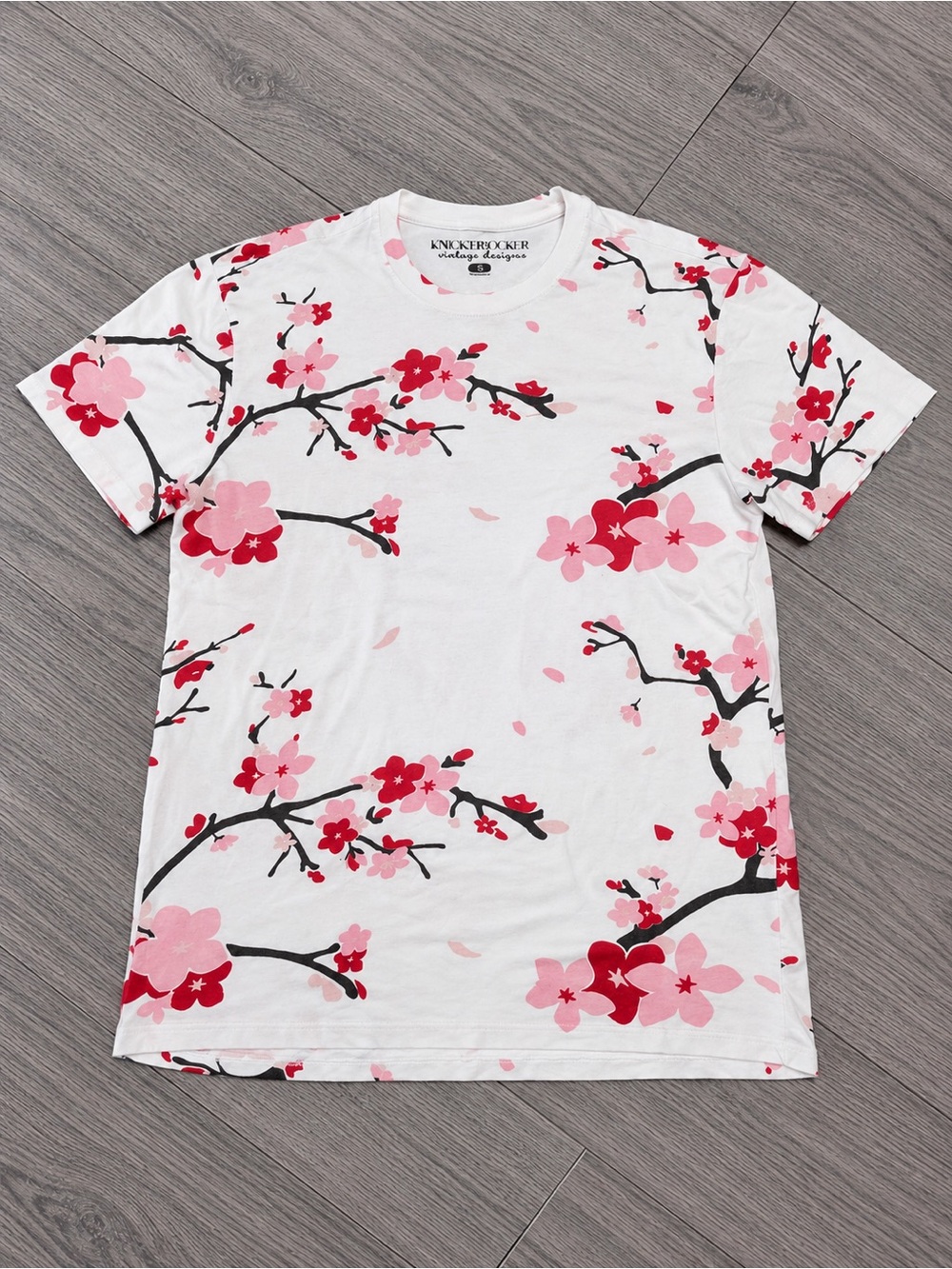 Knickerbocker Vintage Designs Cherry Blossom T-Shirt – Size M